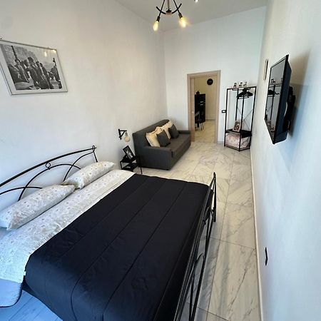 Residenza Marvin De Curtis Lägenhet Neapel Exteriör bild