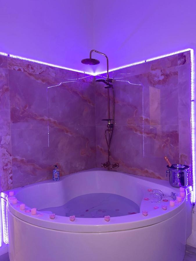Residenza Marvin De Curtis Lägenhet Neapel Exteriör bild